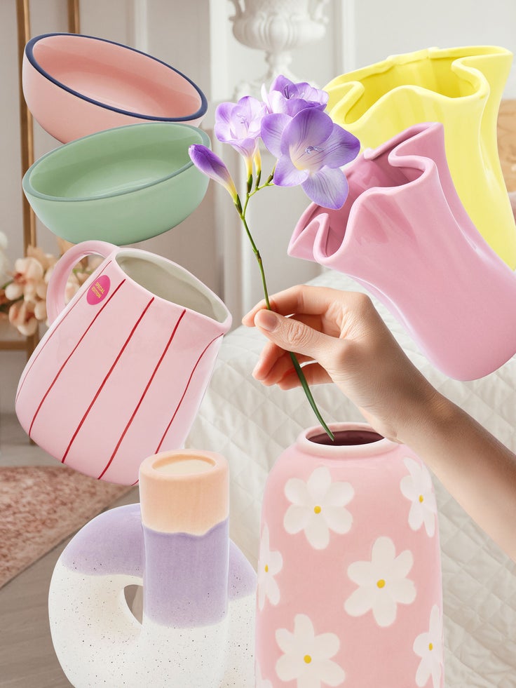 Composingbild mit verschiedenen pastellfarbigen Dekoprodukten der ROSSMANN DEKOWELT